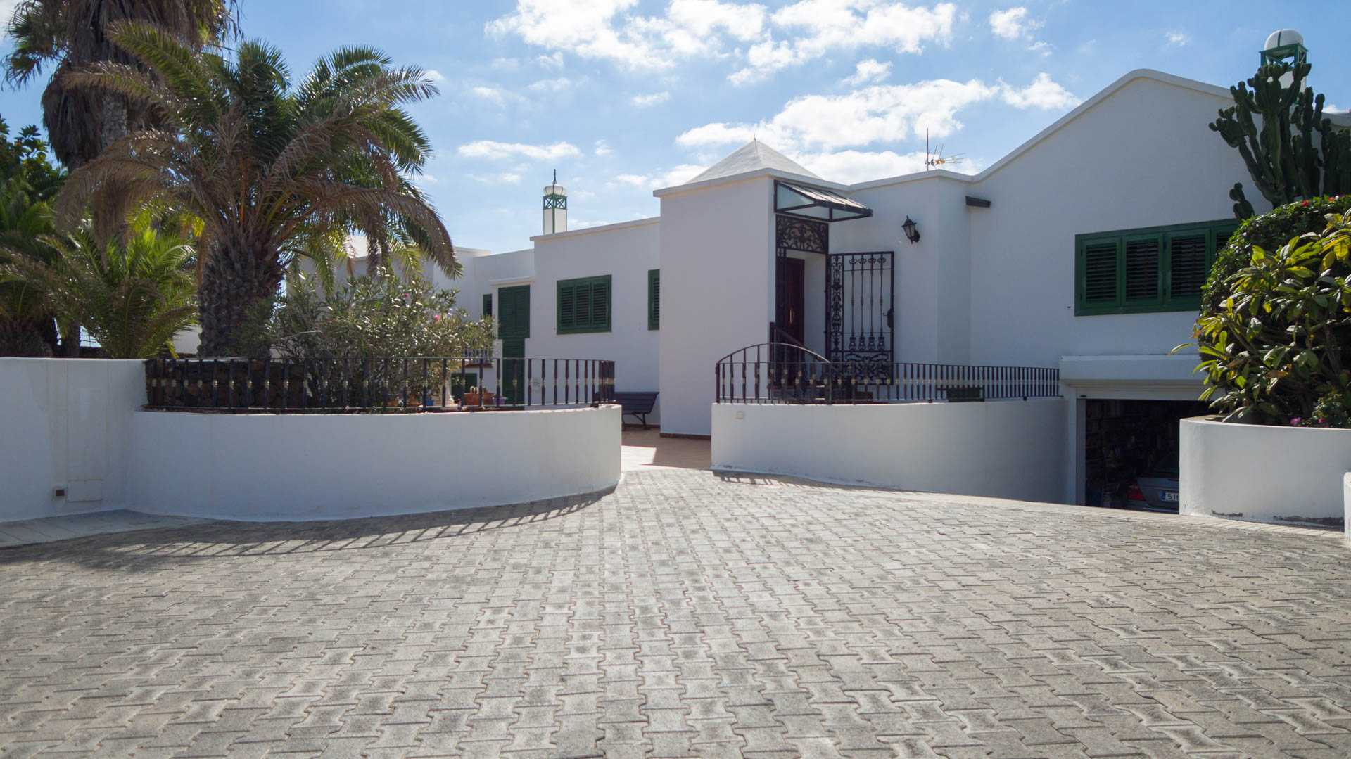House in Tias, Canary Islands 10104228