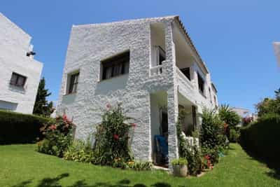 House in San Luis de Sabinillas, Andalusia 10104537