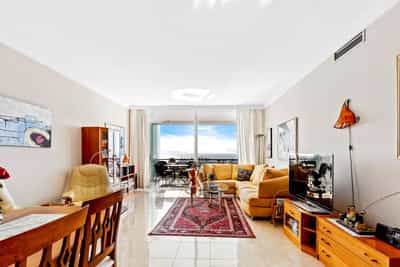 Condominium in Miraflores, Andalucia 10104769