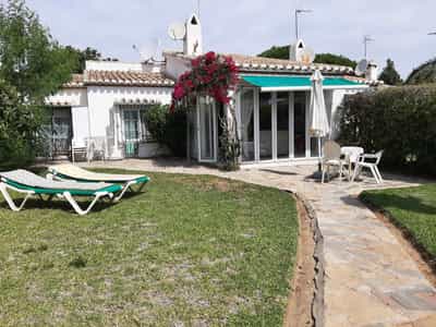 House in El Chaparral de Cartuja, Andalusia 10104782