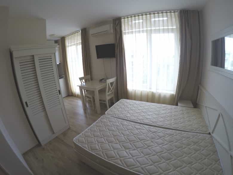 Condominium in Nesebar, Burgas 10105032