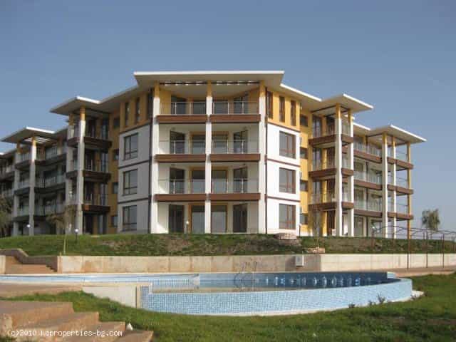 Condominium in Kavarna, Dobrich 10105074