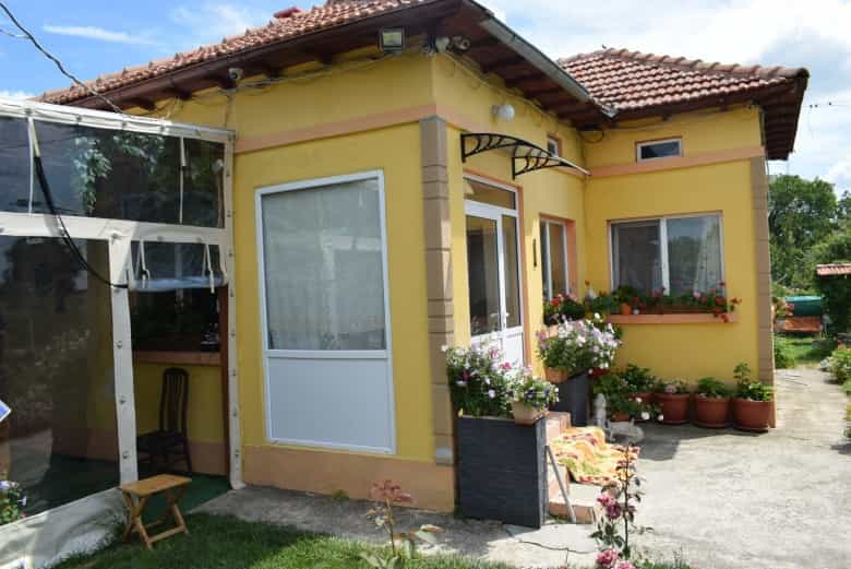 Huis in Dobritsj, Dobritsj 10105159