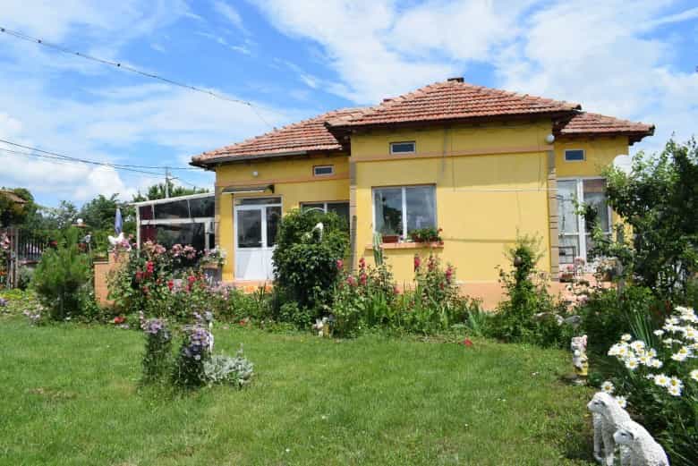 Huis in Dobritsj, Dobritsj 10105159