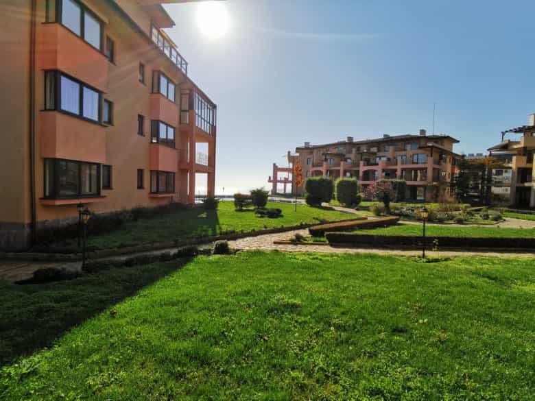 Condominium in Kavarna, Dobrich 10105230
