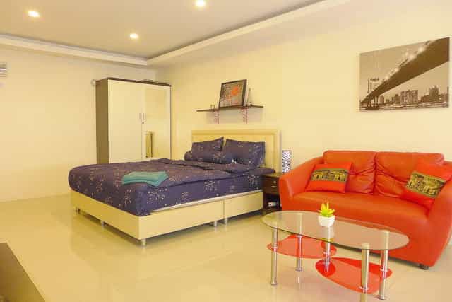 Квартира в Бан Пхаттхая Нуеа, Чонбурі 10105284