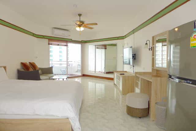Condominium dans Ban Phatthaya Nuea, Chonburi 10105290
