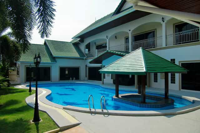 House in Pattaya, Chonburi 10105342