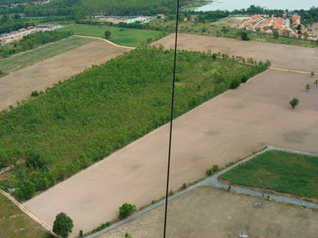 Land in Ban Laem Mai Ruak, Chonburi 10105360