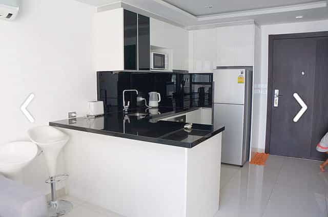 Condominium in Phatthaya, Chon Buri 10105393