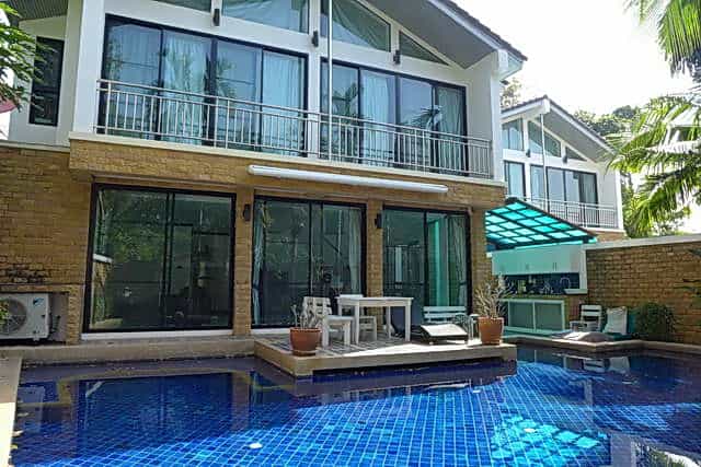 Rumah di Naklua, Chonburi 10105432