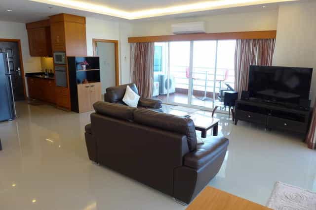 Condominium dans Ban Laem Mai Ruak, Chonburi 10105497