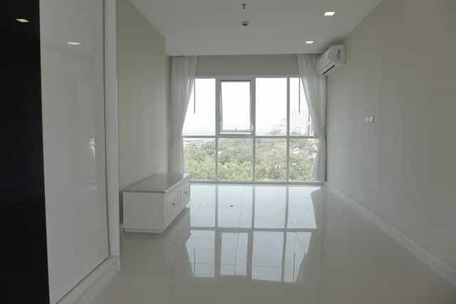 公寓 在 Ban Phatthaya Tai, Chon Buri 10105573