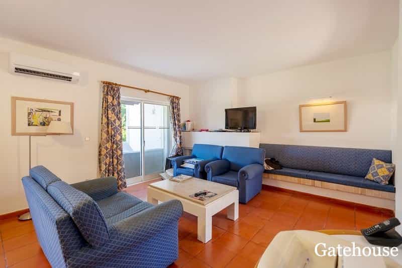 Dom w Quinta Do Lago, Algarve Central 10105647