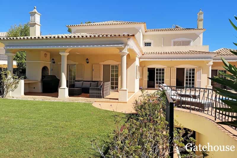 House in Vilamoura, Algarve Central 10105692