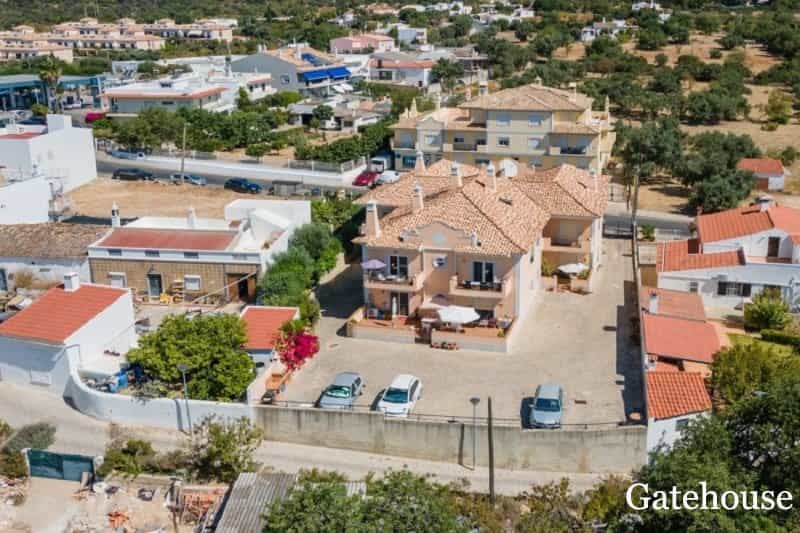 Condomínio no Santa Barbara De Nexe, Algarve Central 10105730