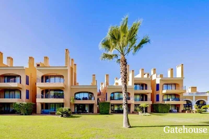 Condominium in Vilamoura, Algarve Central 10105748