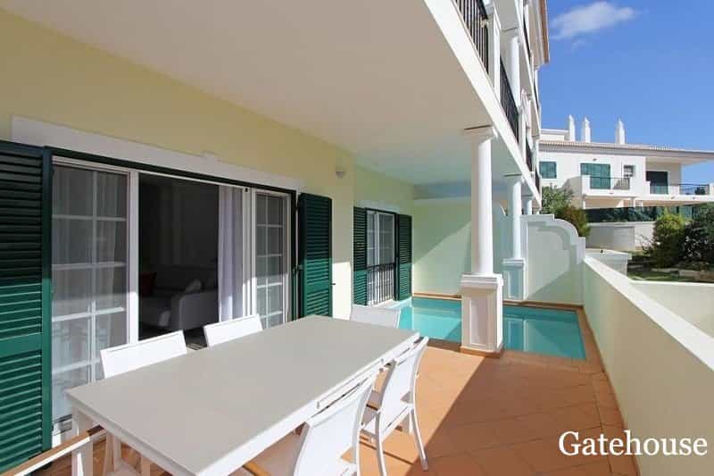 Condominium in Vale Do Lobo, Algarve Central 10105845
