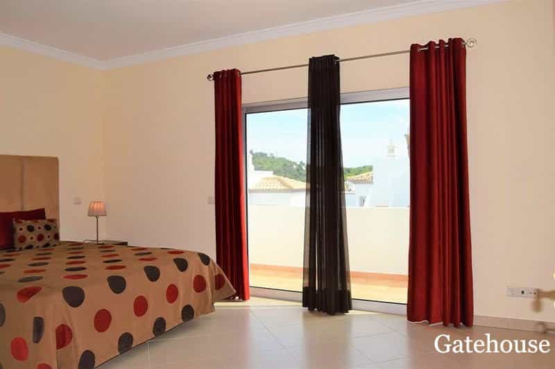 House in Paderne, Algarve Central 10105923