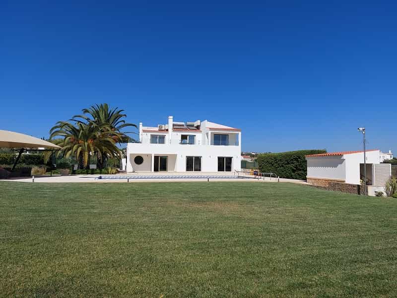 Hus i Albufeira, Algarve Central 10106013