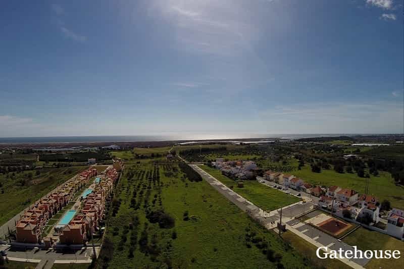 सम्मिलित में Tavira, Algarve Est 10106110