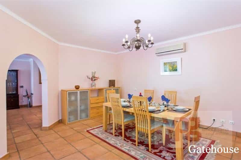 Talo sisään Portimao, Algarve Central 10106119