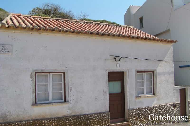 House in Salema, Faro 10106166