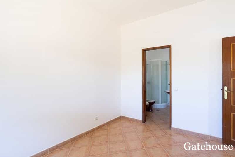 Hus i Almancil, Algarve Central 10106328