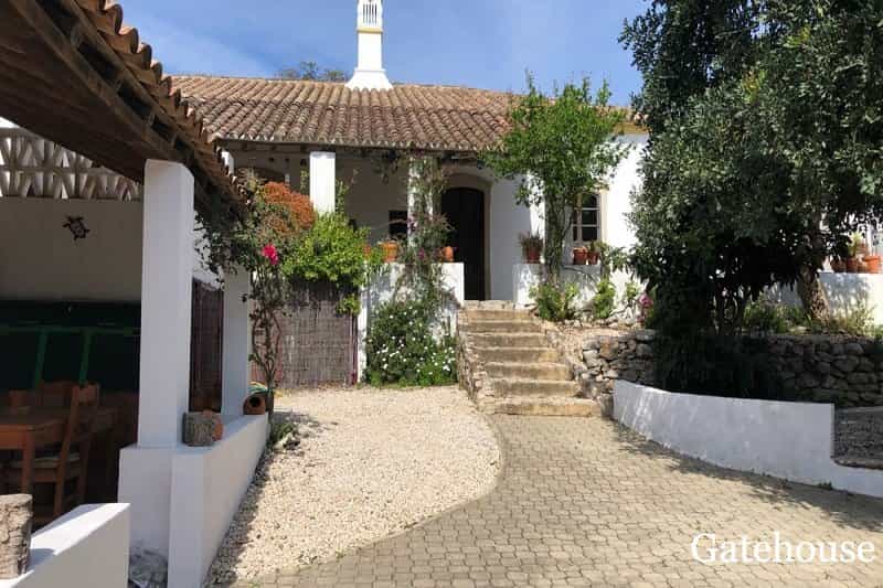 Rumah di Sao Bras De Alportel, Algarve Est 10106390