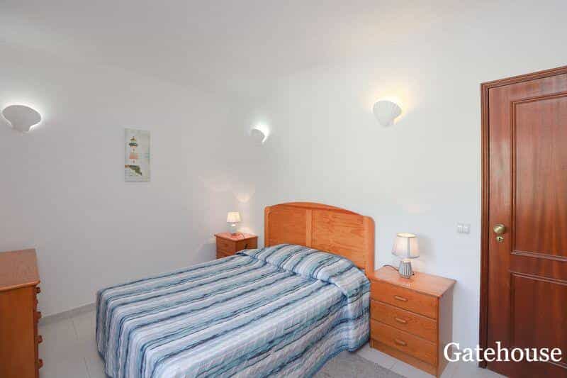 Condominium in Luz, Algarve Ouest 10106393