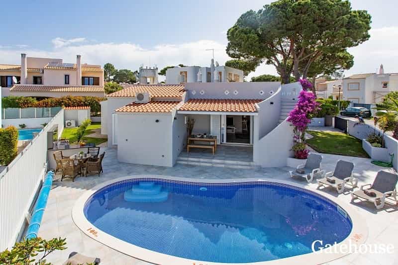 Huis in Vilamoura, Algarve Central 10106426