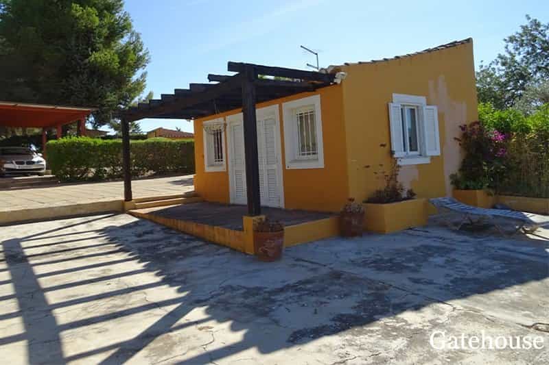 Casa nel Carvoeiro, Algarve Central 10106442
