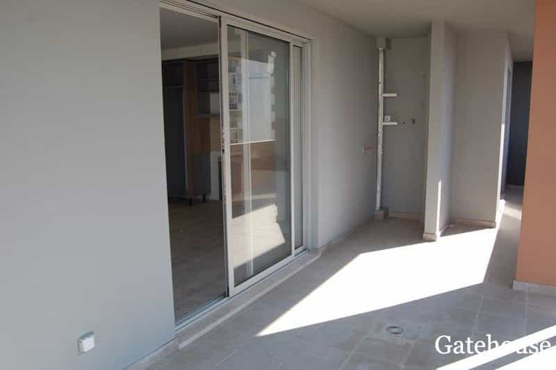 Eigentumswohnung im Portimao, Algarve Central 10106454