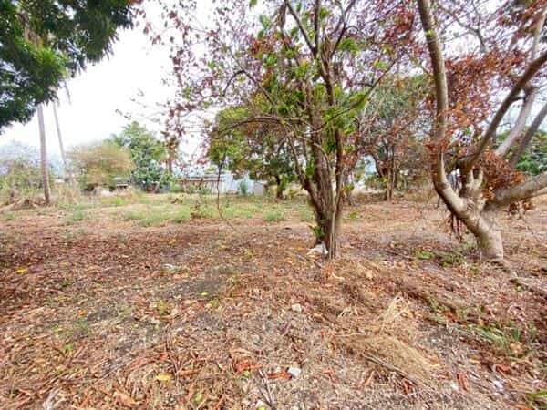Land in Holders Hill, Saint James 10106499
