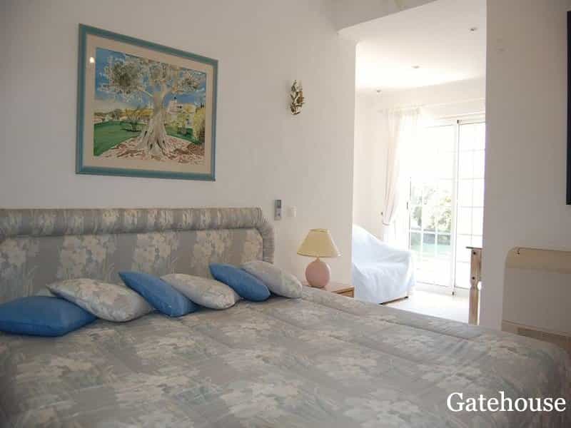 Talo sisään Alvor, Algarve Central 10106549