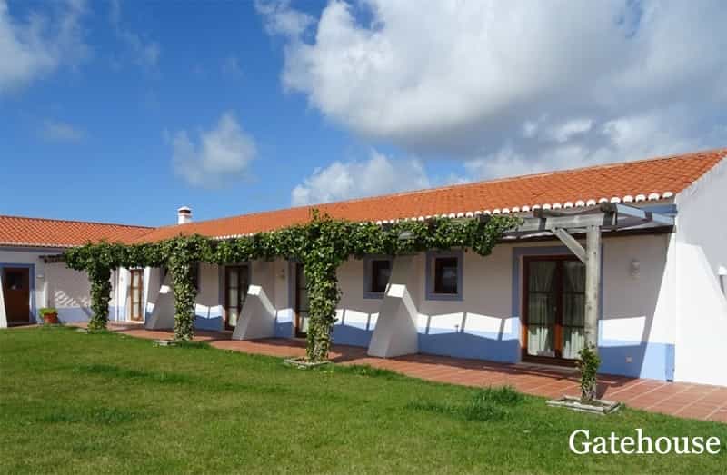 House in Aljezur, Algarve Ouest 10106555
