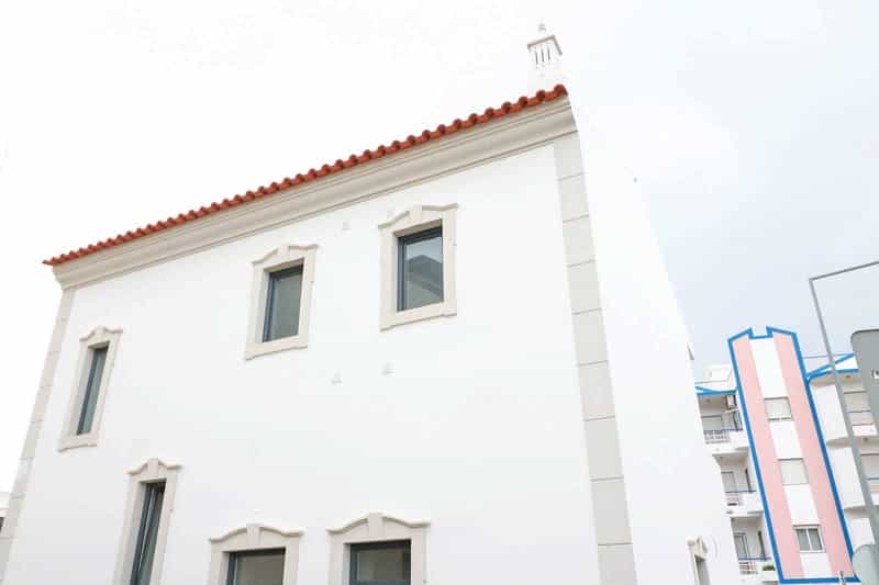 жилой дом в Sao Bras De Alportel, Algarve Est 10106560