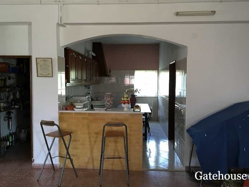 House in Sao Bras De Alportel, Algarve Est 10106562