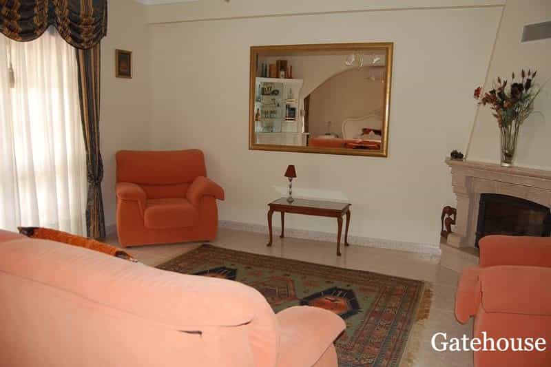 Huis in Porches, Algarve Central 10106572