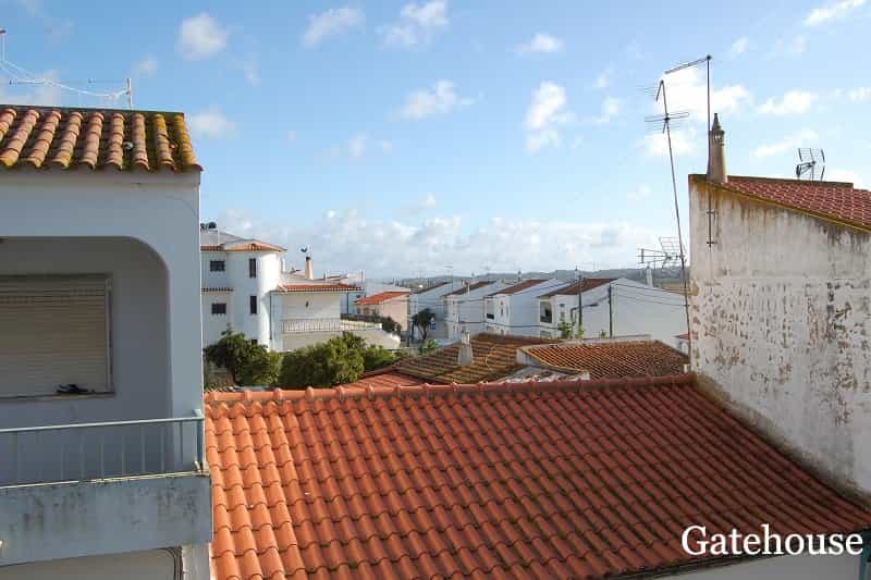 Condominium in Lagoa, Algarve Central 10106628