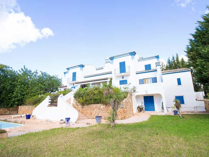 House in Almancil, Algarve Central 10106763