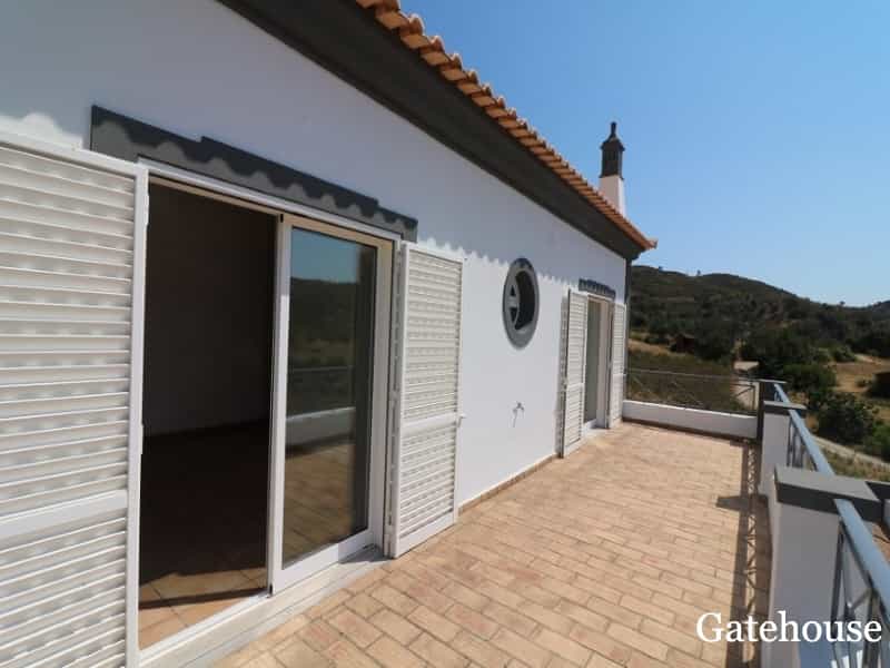 House in Santa Catarina Da Fonte Do Bispo, Algarve Est 10106784