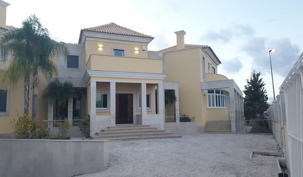 Rumah di Olhos D Agua, Algarve Central 10106802