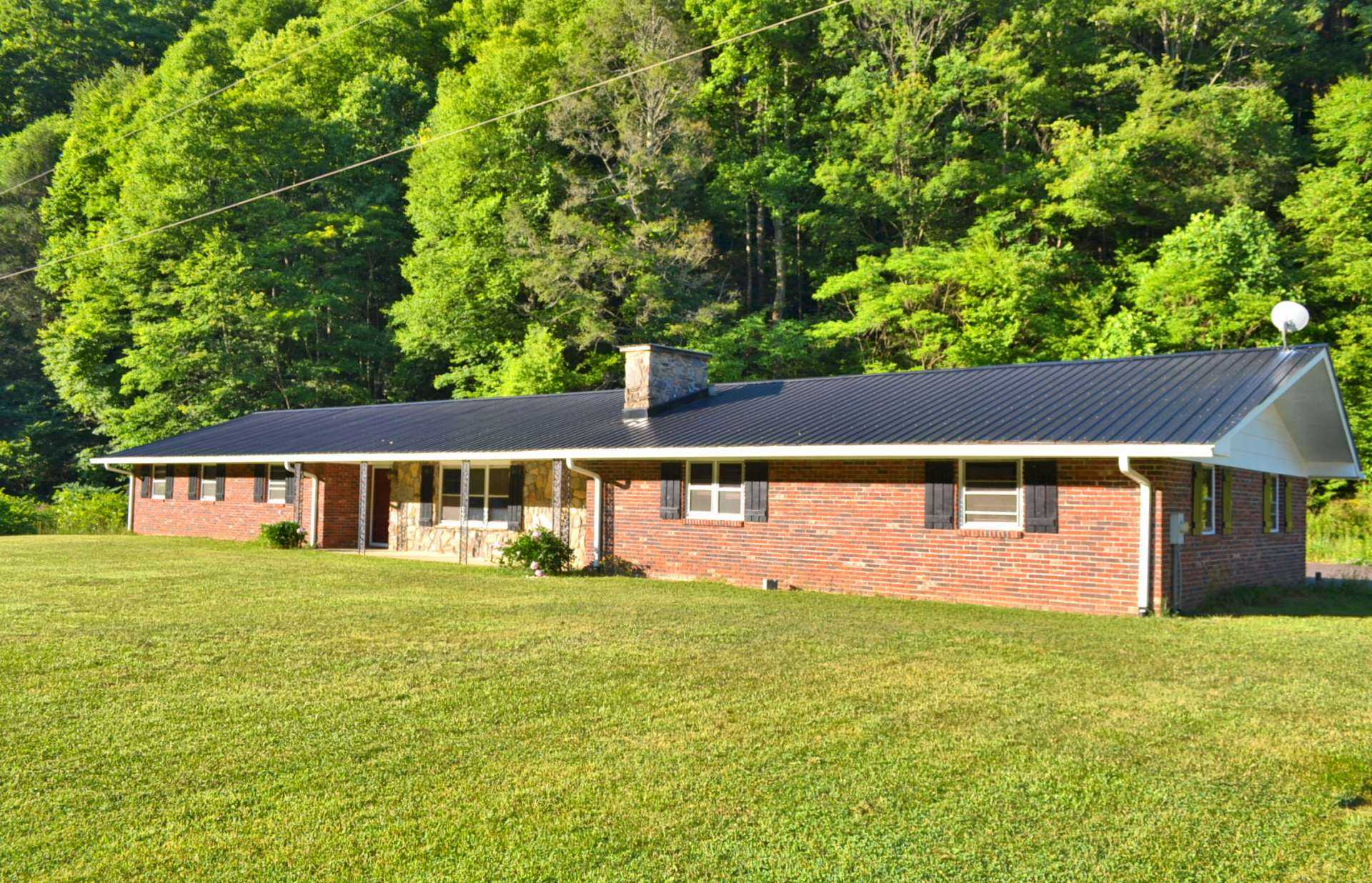 House in Mill Creek, Virginia 10106922