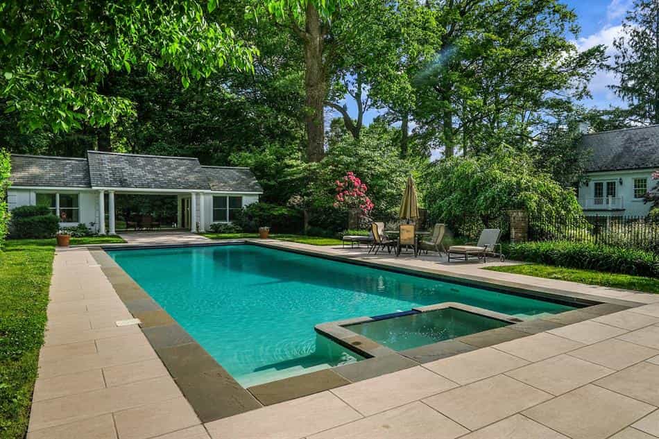 House in Scarsdale, New York 10107786