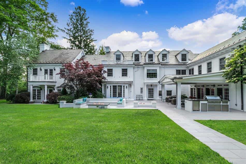 House in Scarsdale, New York 10107786