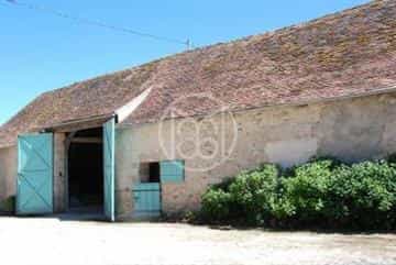 Huis in Bethines, 86290, France, Poitou-Charentes 10108049