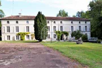 House in Cognac, 17520, France, Poitou-Charentes 10108079