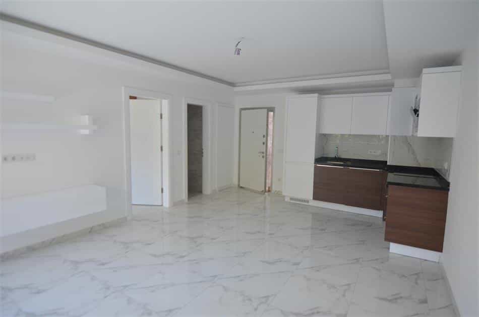 Condominium in Alanya, Antalya 10108564