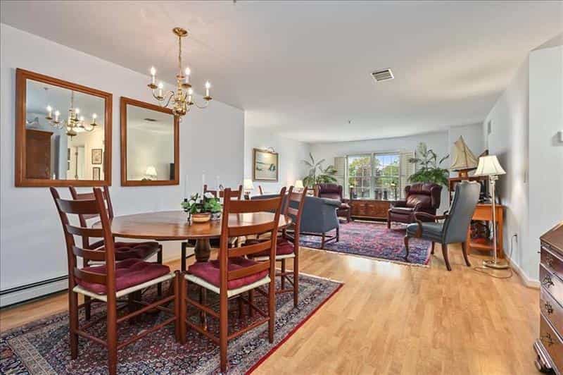 Condominium in Harwich, Massachusetts 10109428